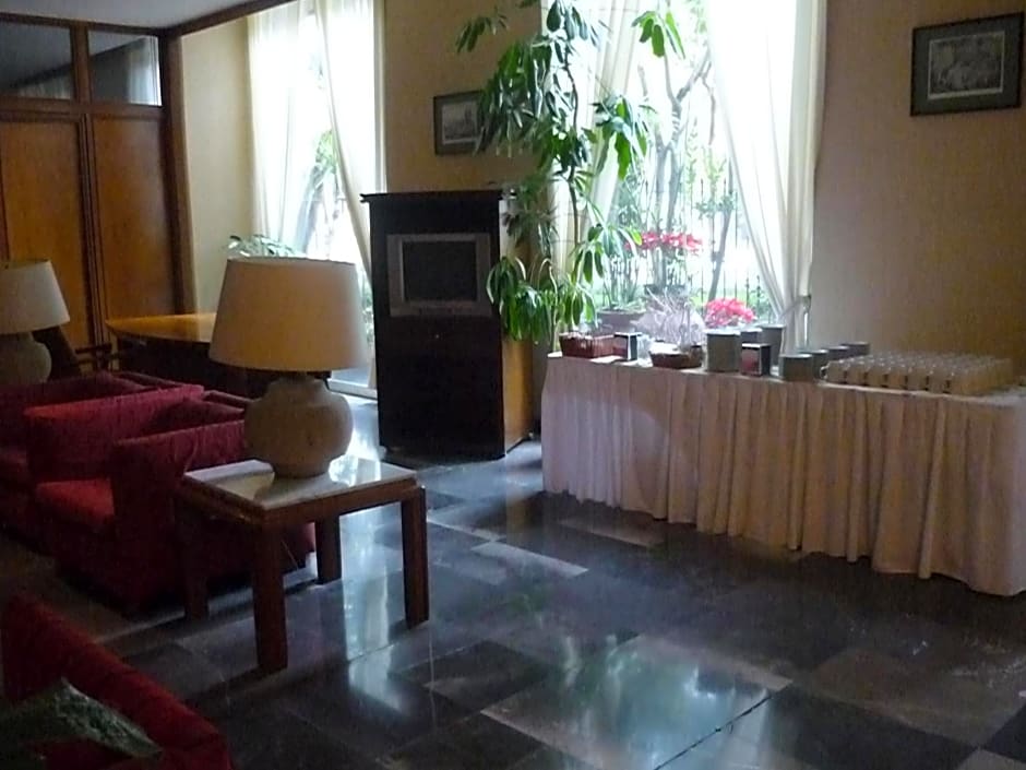 Hotel Bristol