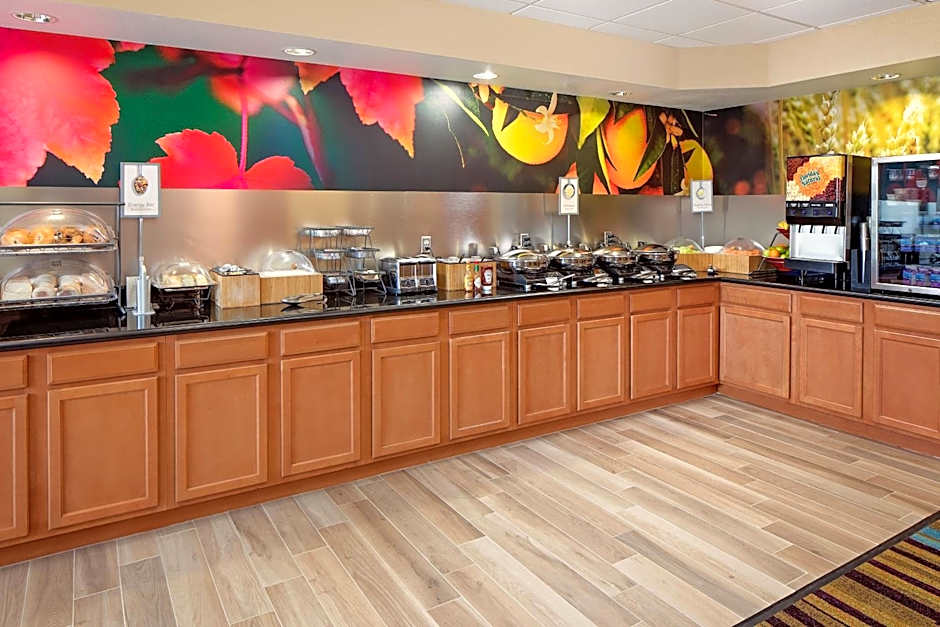 Fairfield Inn & Suites by Marriott Dallas Mansfield