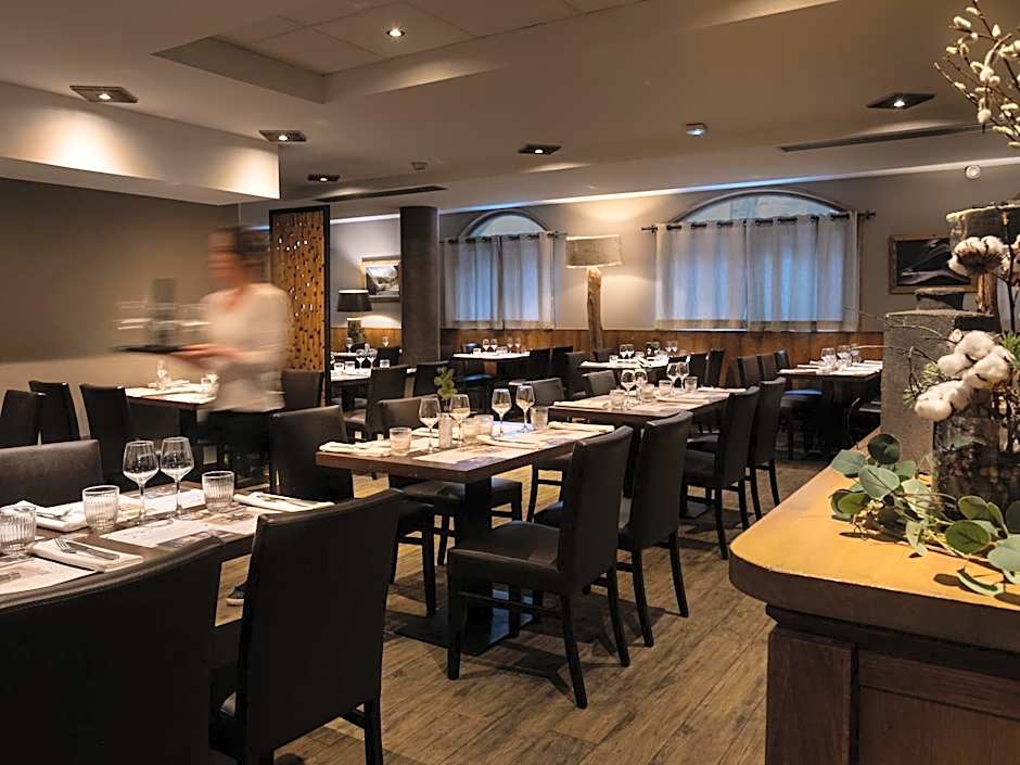 Hôtel Ski Lodge - Chambres & Appartements - Village Montana