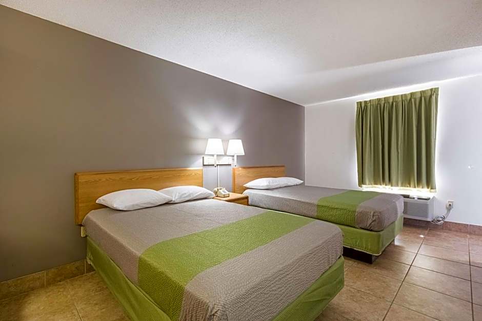 Studio 6-Statesboro, GA