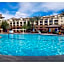 Exclusive 2BR Condo Retreat, Featuring a Lazy River - Special Offer Now!