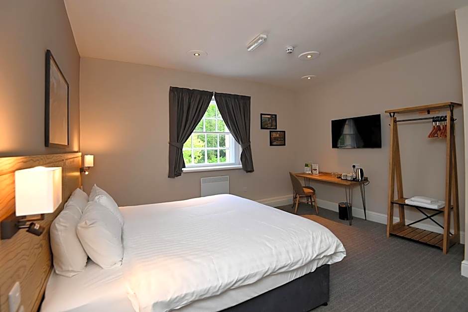 Wheatsheaf, Baslow by Marston's Inns