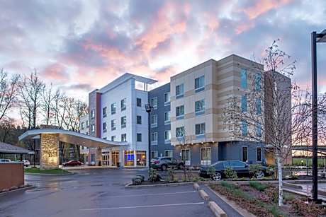 Fairfield Inn & Suites by Marriott Eugene East/Springfield