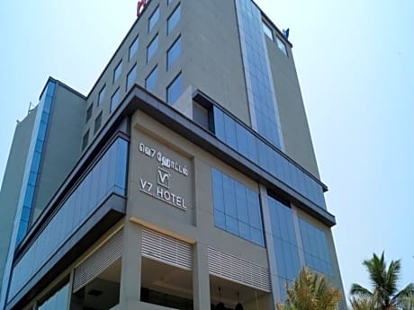 V7 Hotel