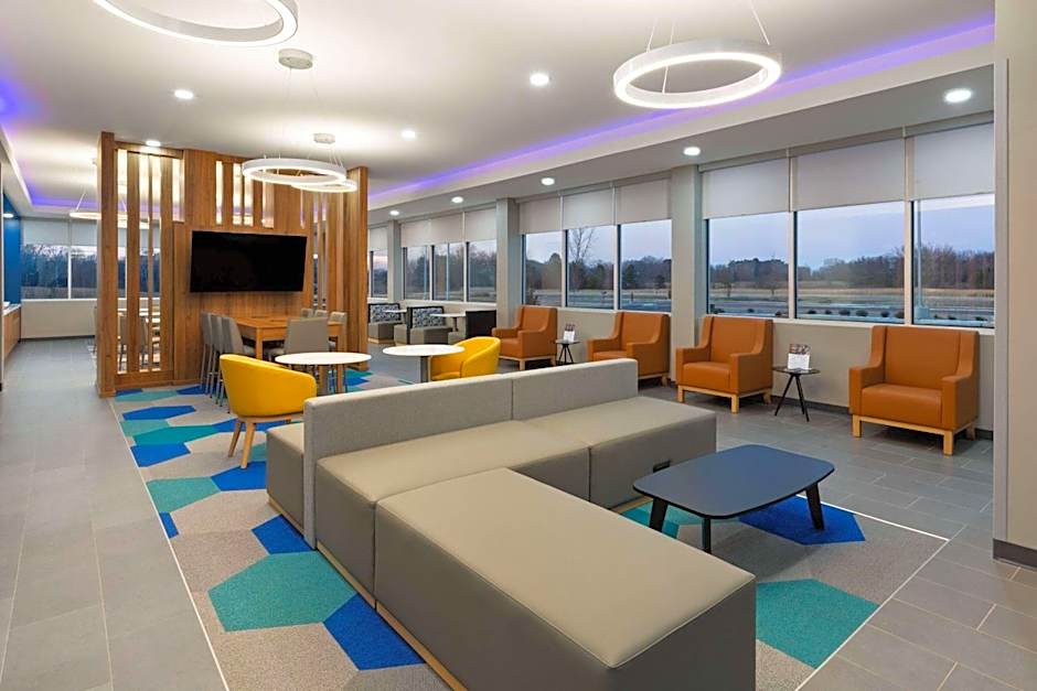 Microtel Inn & Suites by Wyndham Olive Branch