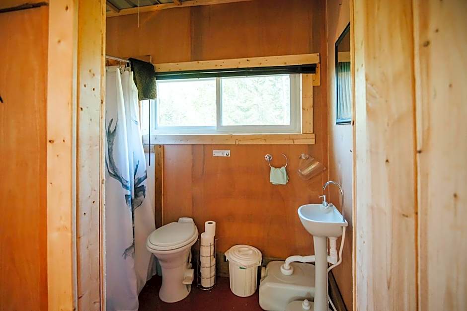 Entre Lemoine et l'arbre