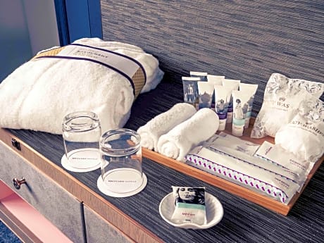 Privilege room, 1 Queen-size Bed & sofa - Non Smoking