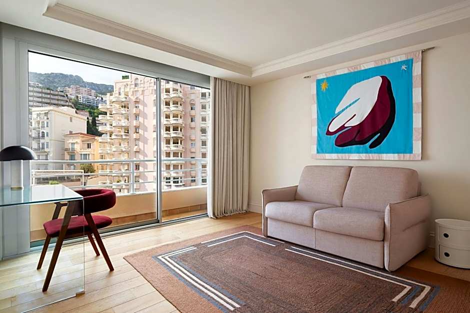 Le Meridien Beach Plaza