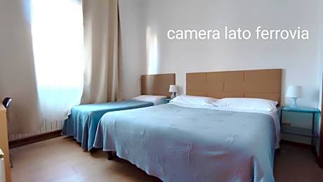 Economy Triple Room