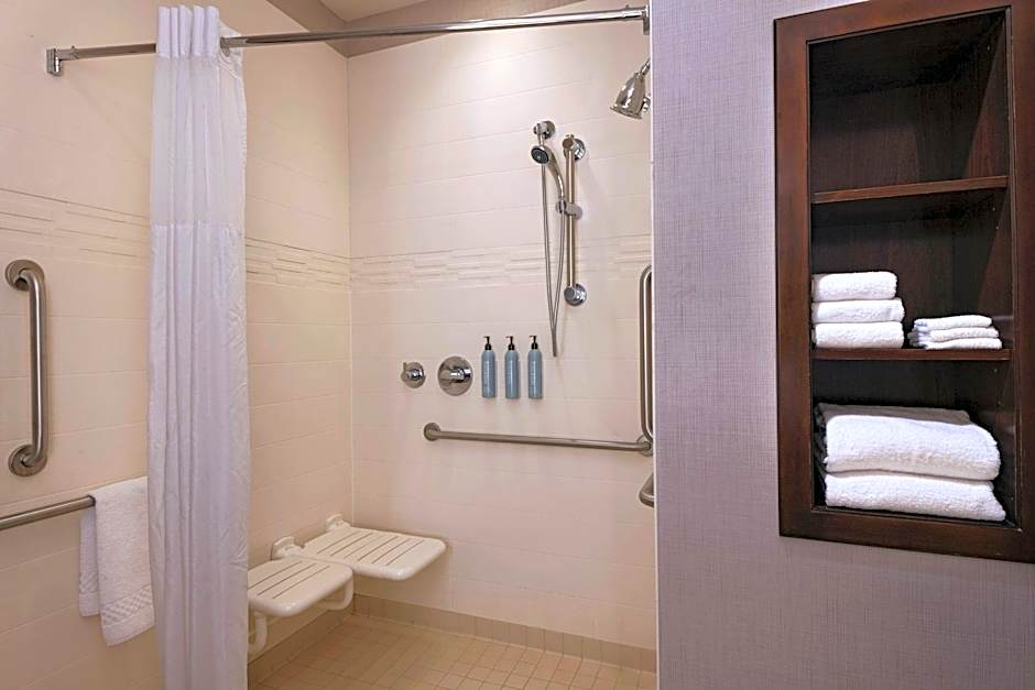Residence Inn by Marriott Omaha Aksarben Village
