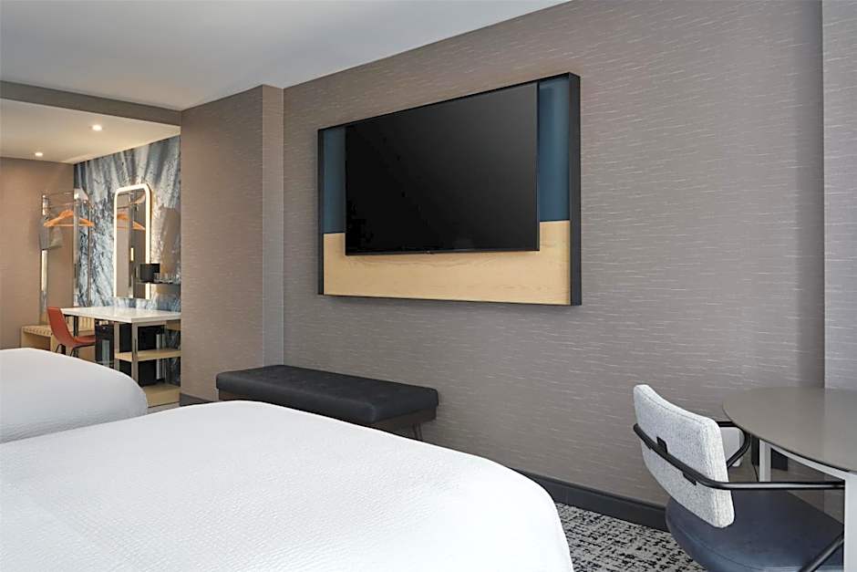 Tempo by Hilton Raleigh Downtown