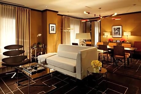 Director Suite, 1 Bedroom Penthouse Suite, 1 King