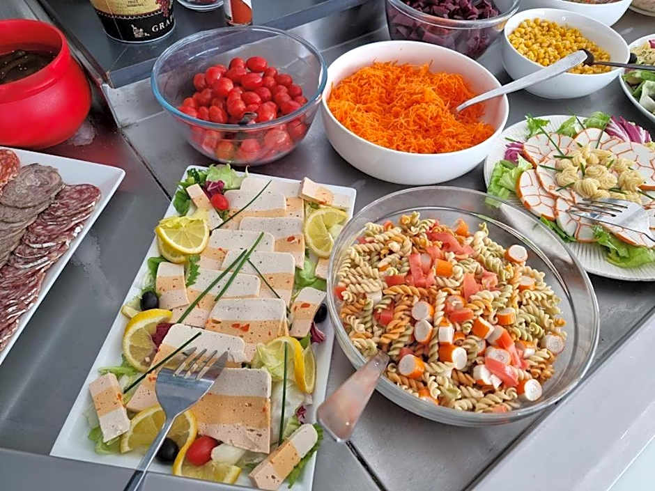 Brit Hotel La Bonne Etape