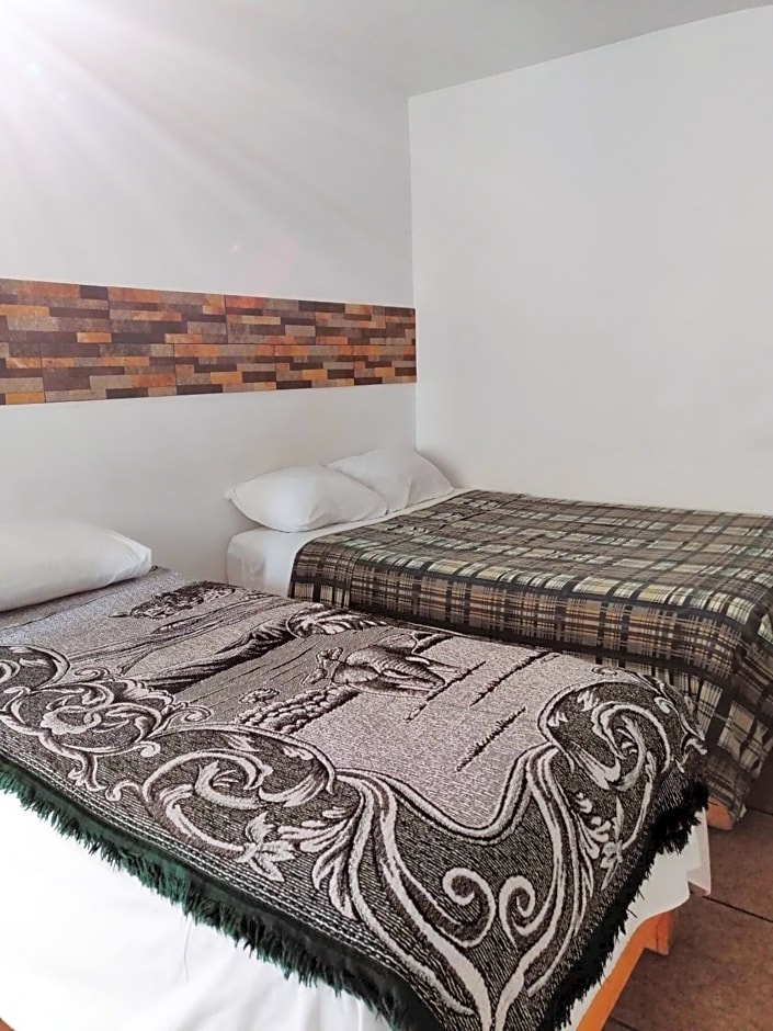 Hostal Maple