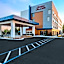 Hampton Inn & Suites Bakersfield Central
