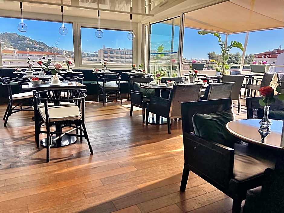 Hotel Cannes Centre Univers