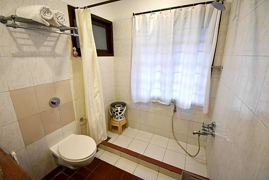 Pondicherry Executive Inn