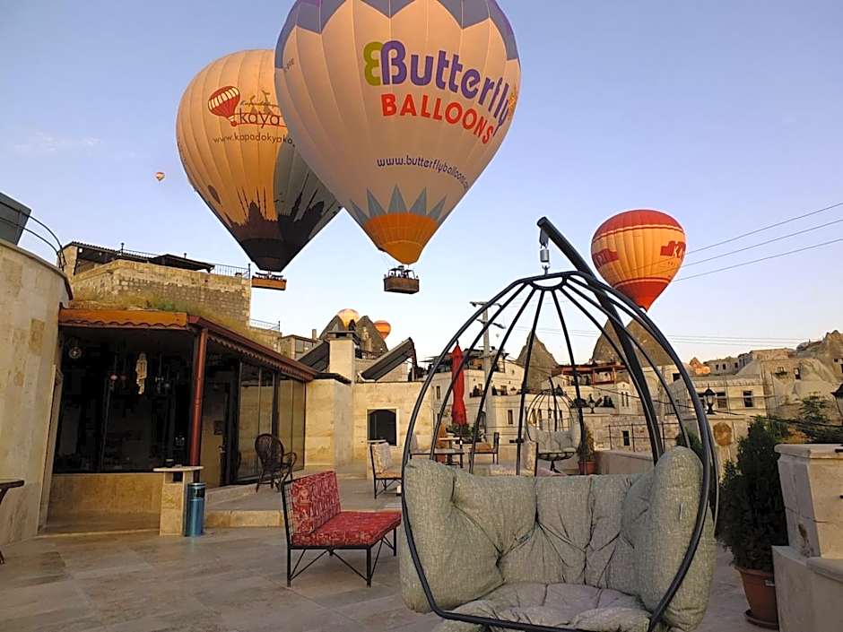 Balloon Cave Hotel