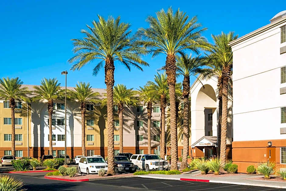 Sonesta Simply Suites Las Vegas Convention Center