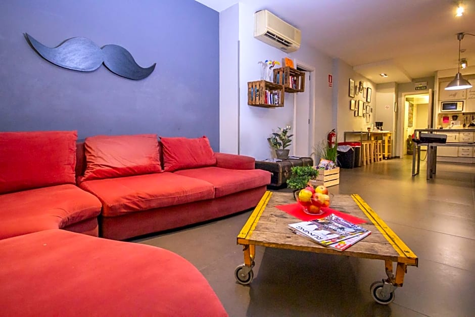 Don Moustache Boutique Hostel