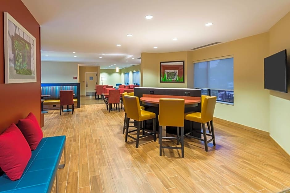 TownePlace Suites by Marriott Latham Albany Airport