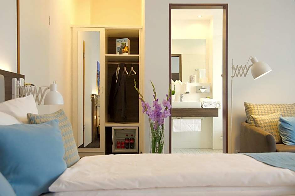 Lizz Hotel Munich
