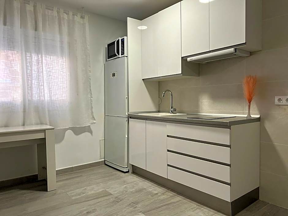 Charming Apartment up to 4 persons 3 min to Metro