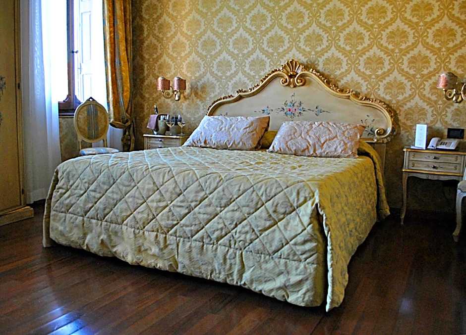 Hotel Carlton On The Grand Canal
