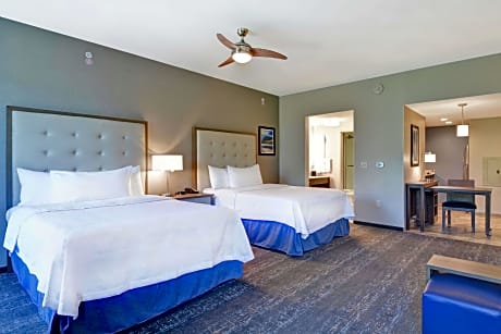 1King Mobilty/Hearing Access Tub Studio Nosmk