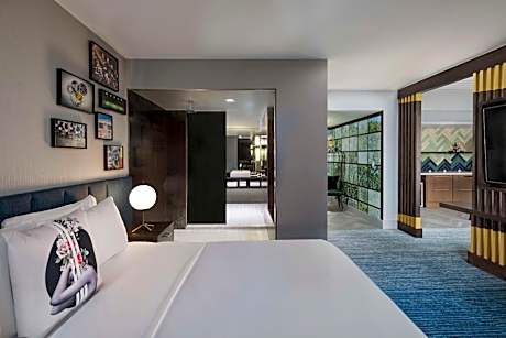 Midtown View Suite