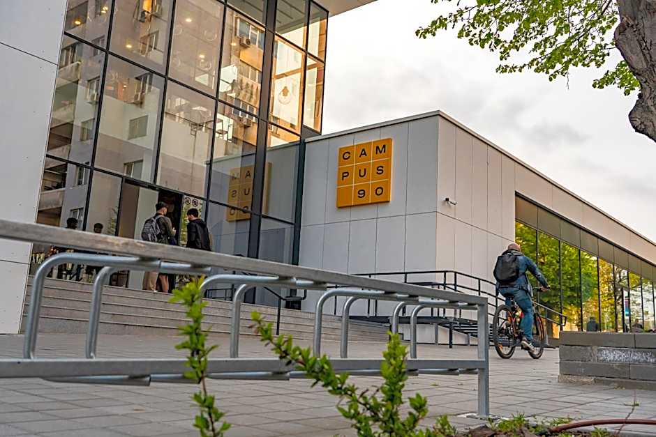 Hotel Campus 90 - Free Parking