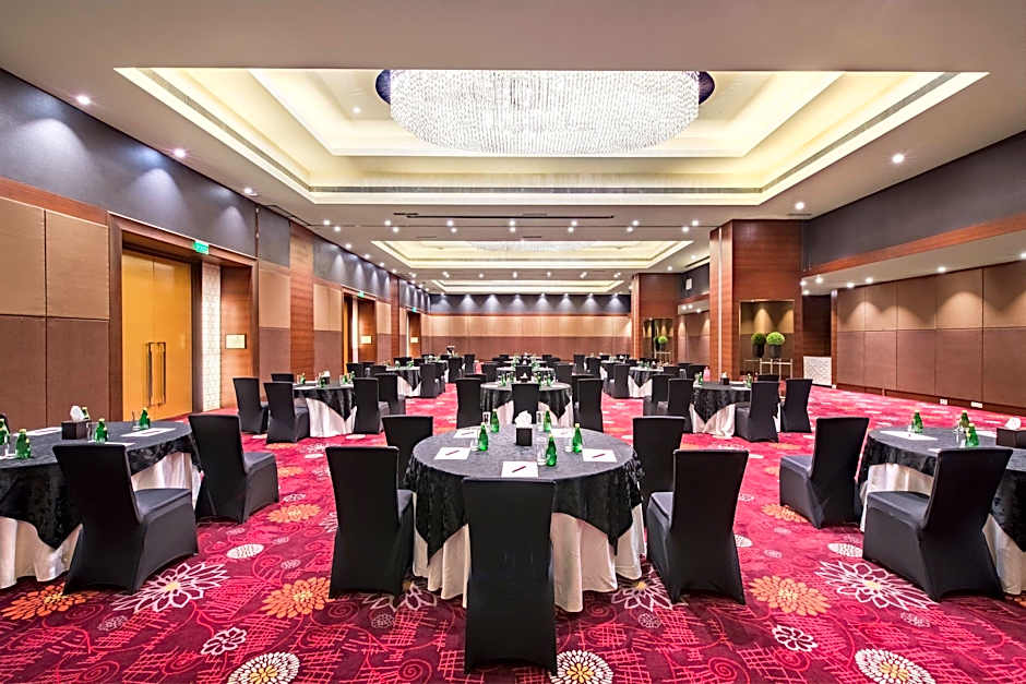 Crowne Plaza Ahmedabad City Centre By IHG