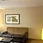 Studio 6 Chantilly VA Washington Dulles Airport