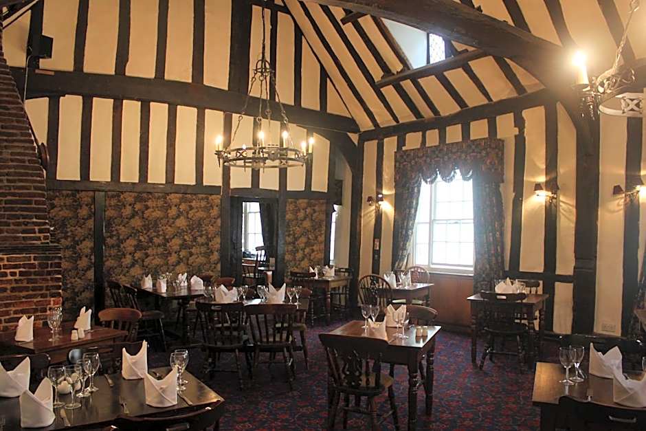 Brook Red Lion Hotel