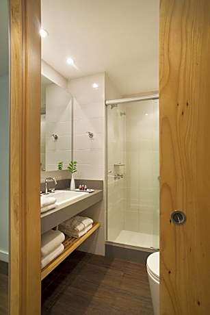 Standard Room, Courtyard View (2 Twin Beds)