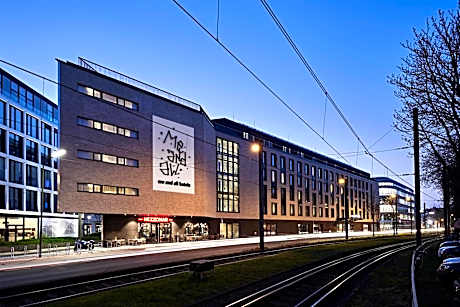 me and all hotel Dusseldorf Oberkassel, by Hyatt