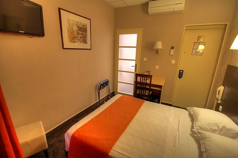 Hotel Des Trois Gares