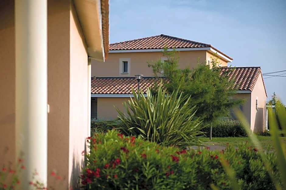 Le Domaine du Golf*** by Ateya Vacances