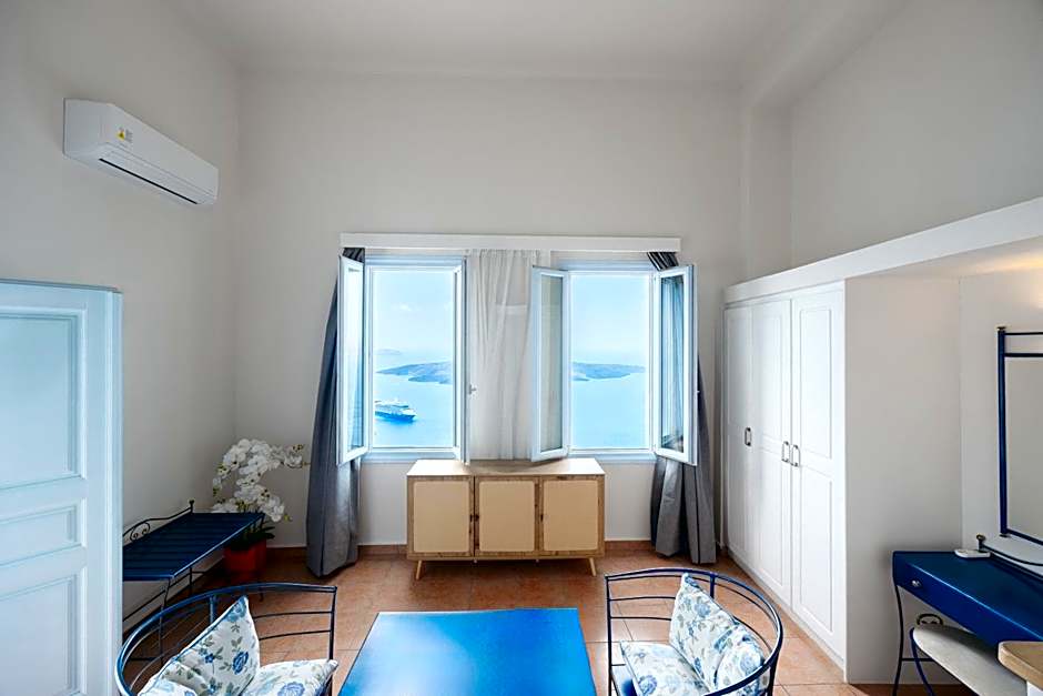 Kastro Suites