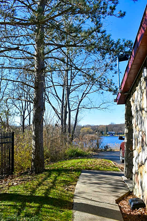 Rodeway Inn Auburn Hills - Detroit