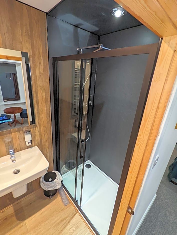 Cambeth Lodge Guesthouse