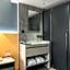 WAIFIDEN Hotel - Former Tokai Hotel (Free shuttle bus during Canton Fair)
