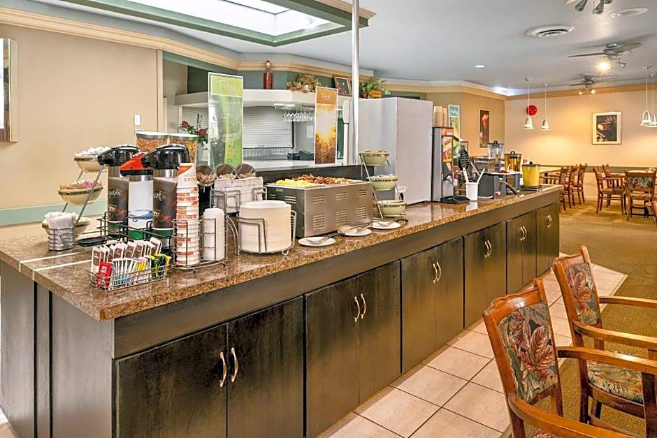 Quality Inn & Suites