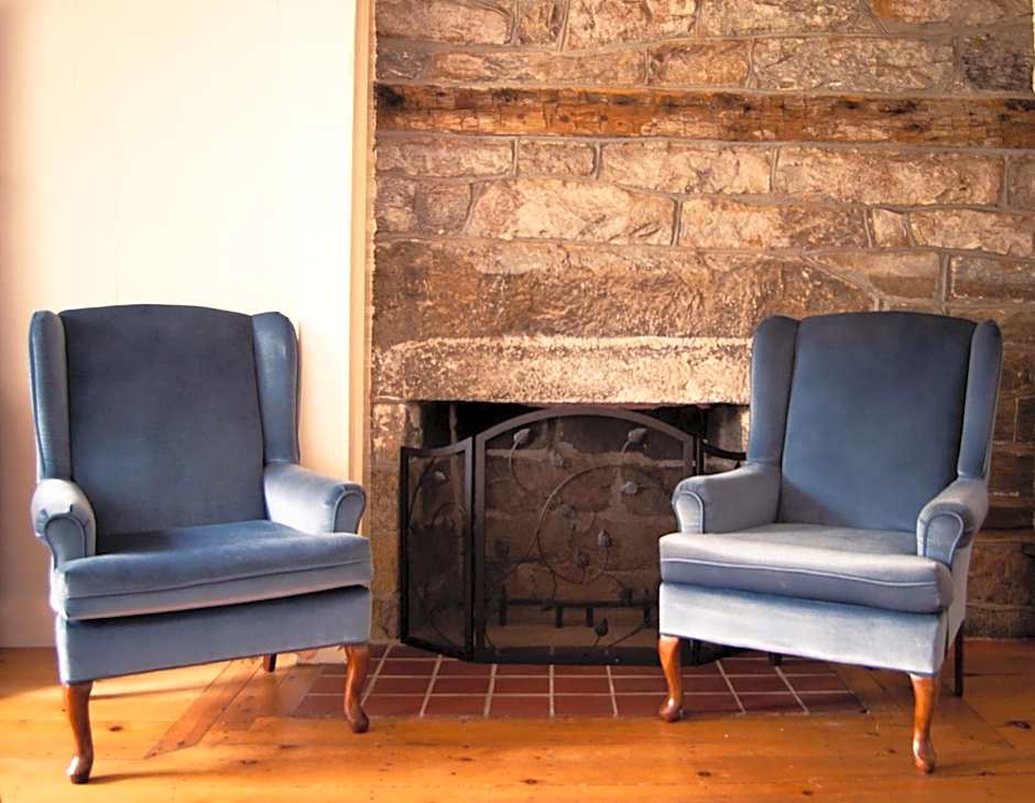 The General Stanton Inn