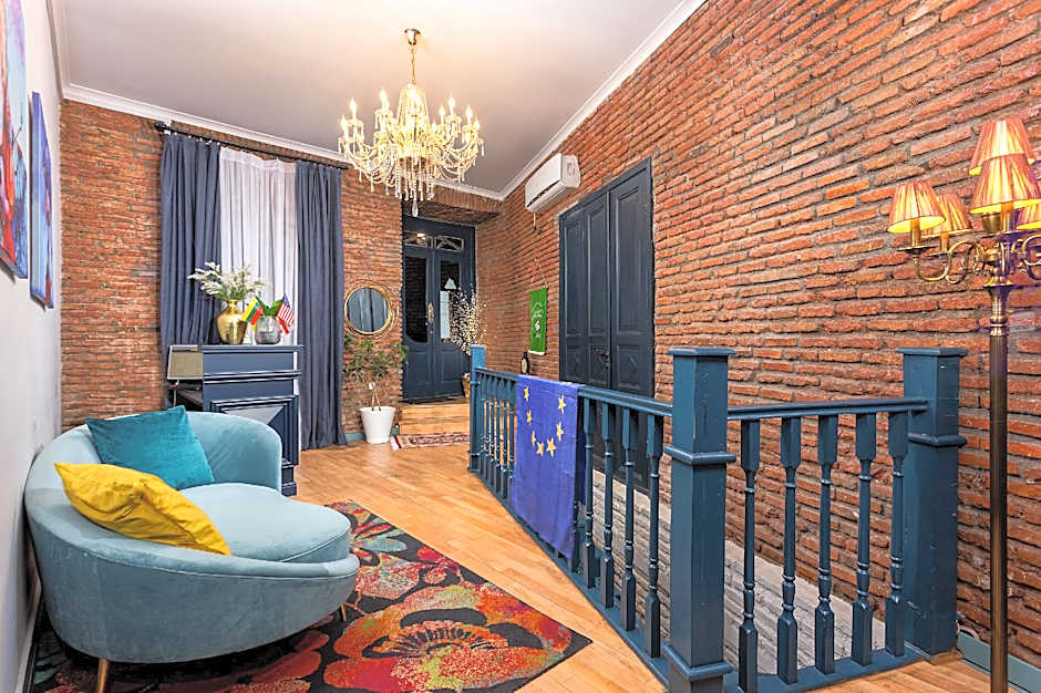 Ethnograph Old Tbilisi Hotel