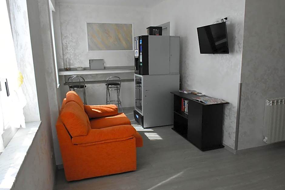 Albano Station Rooms