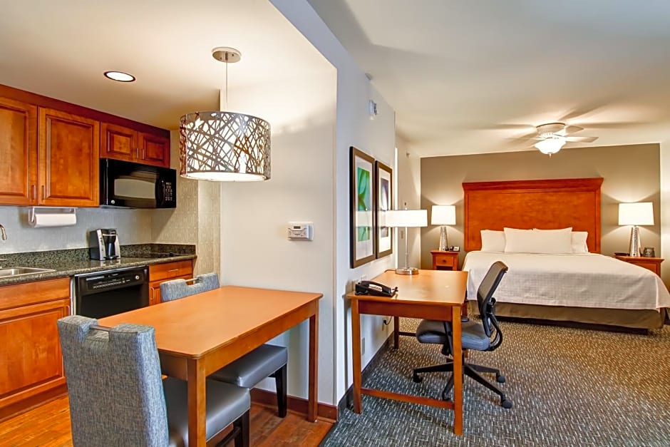 Homewood Suites by Hilton Omaha - Downtown