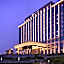 HUALUXE Yangjiang City Center By IHG