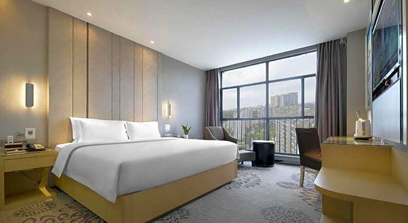 Lavande Hotel Yichang Railway East Station Branch