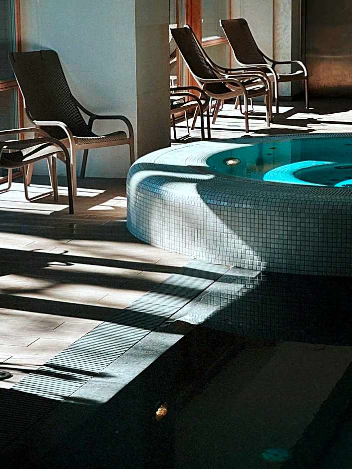 Mana Suites & Sea SPA